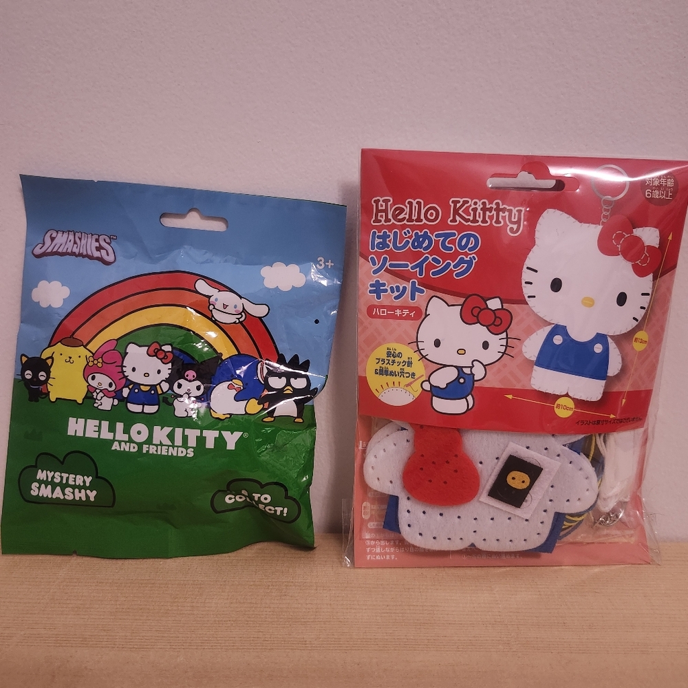 NWT Hello Kitty diy felt keychain kit and smashy blind bag
